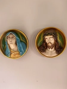 SICILIAN JESUS & MARY STATUE PLAQUES 12 1/2” DIAMETER VERY OLD - Picture 1 of 12