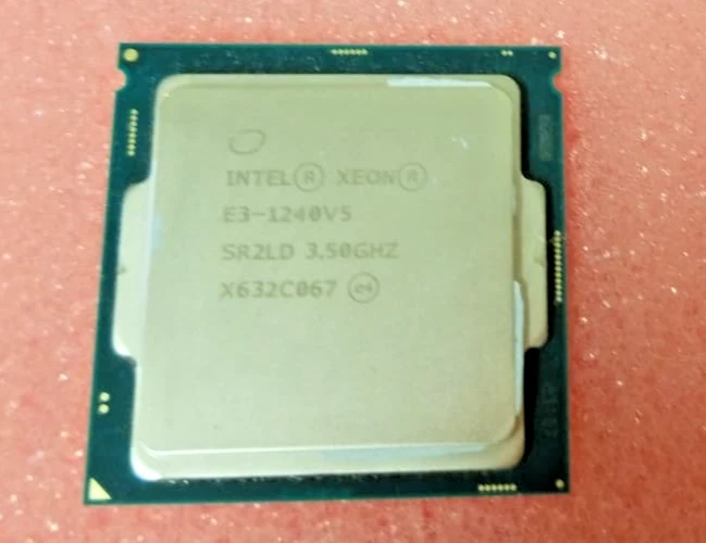 Procesador CPU de cuatro núcleos Intel Xeon E3-1245 v5 1x SR2LL 1x SR2LD 3,50 GHz PROBADO Foto 1 de 1