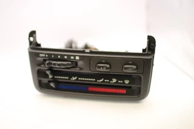 Genuine OEM Saturn Manual Temperature Control Module Fits 1995 Saturn S Series - Image 1 of 4