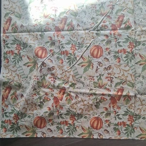 OAKHURST TEXTILES Cheater Type Fabric Pumpkins Apples Acorns Cotton Fabric 3 yds - Picture 1 of 3