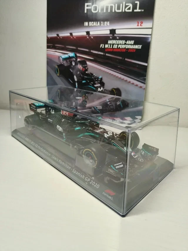 1:24 Mercedes-AMG F1 W11 - Lewis Hamilton 2020 Spanish GP + Magazine - Immagine 1 di 3