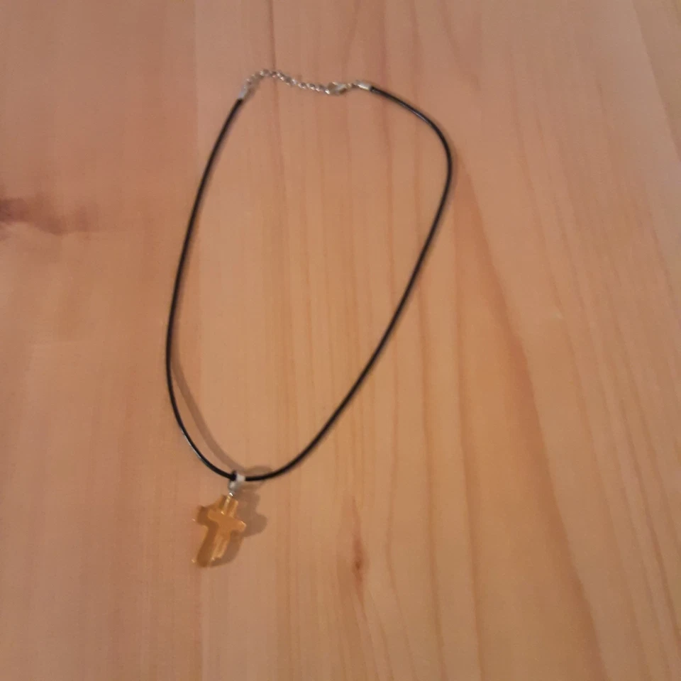 Collar colgante cruz hombre nuevo con etiquetas amarillo claro Foto 1 de 1