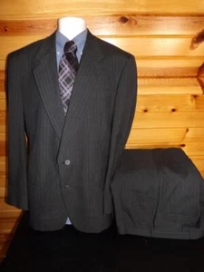 Hart Schaffner Marx Micron 2000 42R W34 L31 Gray Pinstriped Two Button Wool Suit - Picture 1 of 9