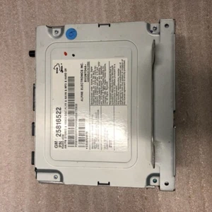 2008-2012 Cadillac CTS Radio DVD Navigation Unit New OEM 25816522 New  - Picture 1 of 4