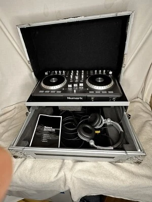 Numark Mixtrack  Pro Standalone Streaming DJ Controller With Case - Image 1 of 4