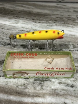 Dardo giratorio vintage Creek Chub amarillo manchado #2014S en caja original Foto 1 de 4