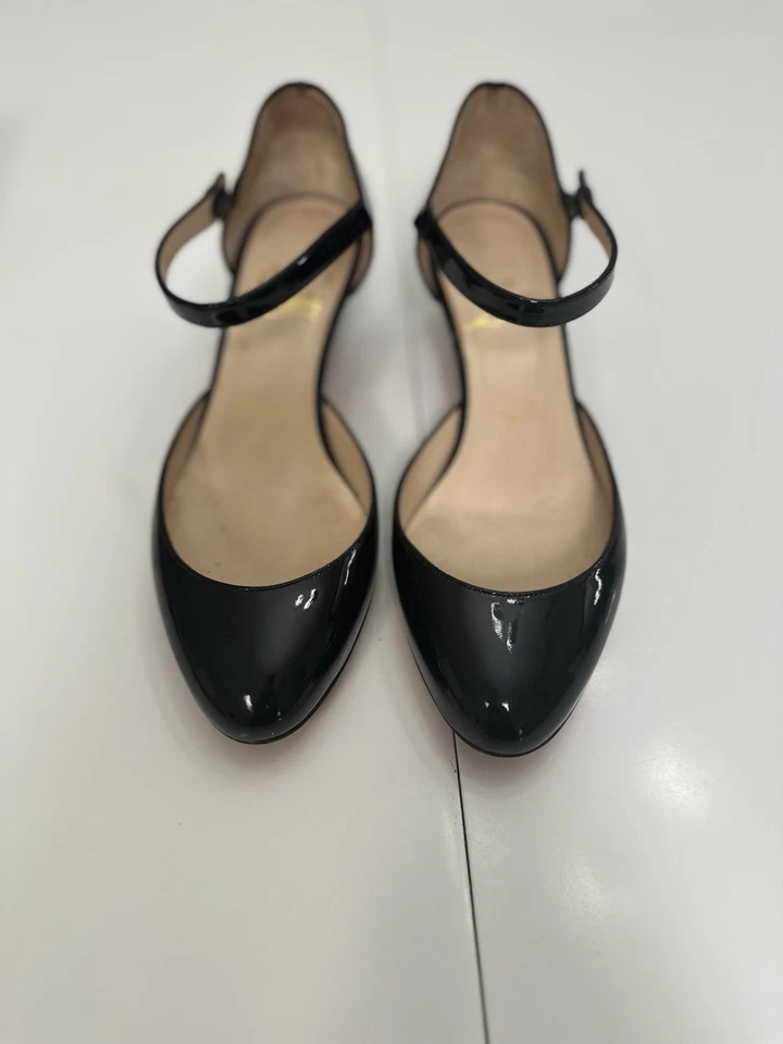 Cristian louboutin  Paris Round Toe Pumps Kitten Heel Sz  37 - Image 1 of 4