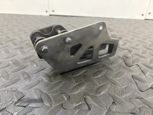 03 04 Yamaha YZ125 YZ450F YZ250 F Chain Guide Slider Support 5UN-22128-00-00 - Picture 1 of 8