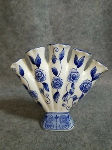 W P I Five Finger Bud Vase, Porcelain, 6 3/4" tall - Picture 1 of 5