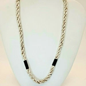 Echte hawaiianische natürliche weiße Koralle Torsade Halskette 3 Strang Knopfverschluss - Bild 1 von 4