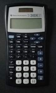 Calculadora científica de 2 líneas Texas Instruments TI-30XIIS - negra con detalles azules - Imagen 1 de 6