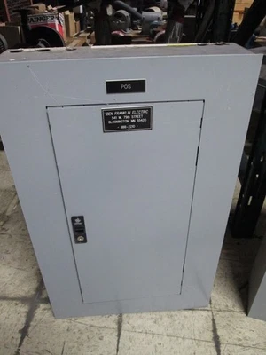 GE Main Circuit Breaker Panel AQF3241ABX AXB4 100A Main Breaker 125A 208Y/120V - Image 1 of 4