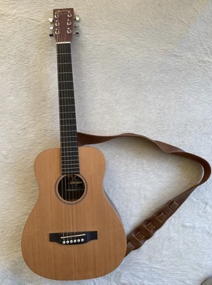 Guitarra Martin Baby Martin LX1E - Estuche blando y correa de cuero incluida Foto 1 de 4