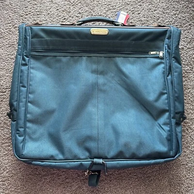 Vintage American Tourister 42"X 24" Green Suitcase/Garment Bag/Luggage - Image 1 of 4