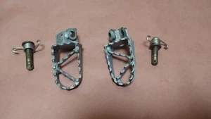 02-08 KTM 65 SX Pegs Peg Set Left & Right Foot Rests - Foto 1 di 6