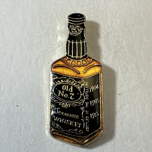 Botella de whisky Jack Daniels Tennessee 7 antiguos retro vintage sombrero solapa prendedor - Imagen 1 de 14
