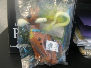 Scooby-Doo 5 Inch "Glow In The Dark Clip-On" NIP Burger King 2000 - Picture 1 of 2