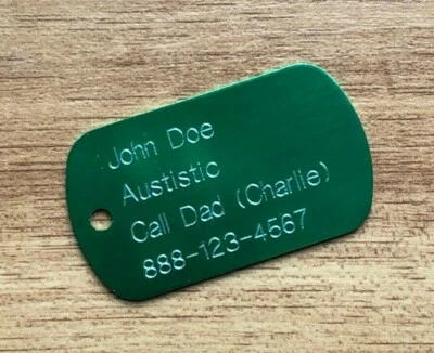 COLLAR PERSONALIZADO GRABADO ALERTA MÉDICA INFORMACIÓN IDENTIFICACIÓN ETIQUETA DE PERRO ALERGIAS DIABÉTICAS HIELO Foto 1 de 4