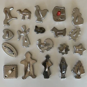 19 Cookie Cutters Aluminum 1950s Elephant Heart Fish Turkey Horse Camel Star Vtg - Picture 1 of 16