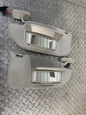 05-07 Volvo XC70 Front LH RH Sun Visor Set Tested Oem - Image 1 of 4