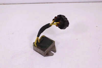 2002 SKI-DOO MXZ 700 VOLTAGE REGULATOR - Imagem 1 de 4