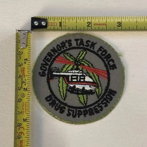 RARA TOPPA ROTONDA 3” SOPPRESSIONE TASK FORCE GOVERNATORE ANNI 70 ELICOTTERO VINTAGE - Foto 1 di 3