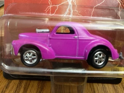 Johnny Lightning красная карточка фиолетовый 1941 Willy's купе винтажный очень трудно найти - Изображение 1 из 2