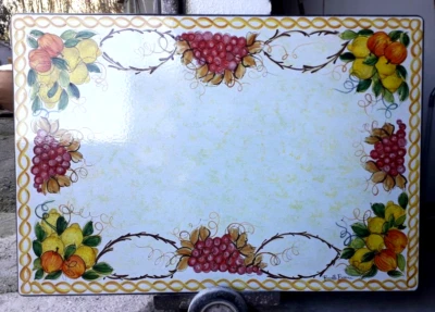 Tavolo in pietra lavica dell'etna dipinto a mano. - Immagine 1 di 4