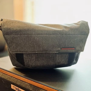 Peak Design Field  Accessories Pouch In Slate Belt Loops And Many Pockets - Picture 1 of 4