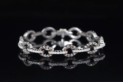 Brazalete de tenis de eslabones ovalados de diamantes marrón chocolate de 2,62 quilates de oro blanco de 18 quilates de $8,200 Foto 1 de 4