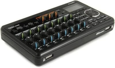 TASCAM DP-008EX MULTI-TRACK RECORDER DIGITAL POCKETSTUDIO  - Image 1 of 4