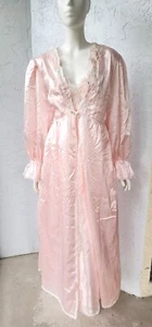Conjunto Peignoir Etiqueta Dorada Secreta Años 80 Rosa Brillante Segunda Piel Bata y Vestido Grande De Colección - Imagen 1 de 13