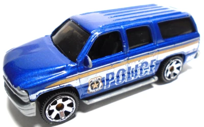 1999 MATCHBOX 2000 CHEVROLET SUBURBAN #857 BLUE 1:76 DIECAST 3" POLICE TRUCK - Image 1 of 4