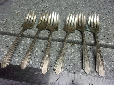 Lote de horquillas de desgaste de plata antigua A57 cambridge placa de plata ODD Foto 1 de 3