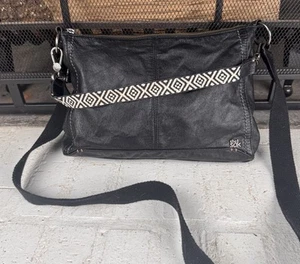 The Sak Camila Black Leather Top Zip Shoulder Crossbody Bag - Picture 1 of 14
