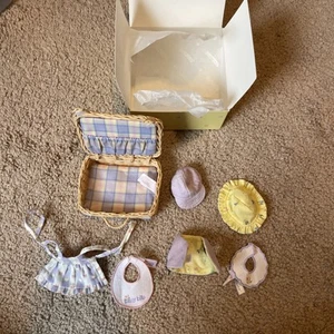 AMERICAN GIRL BITTY BUNCH DRESS UP BITTY BEAR KOFFER ANGENEHME GESELLSCHAFT I18 - Bild 1 von 7