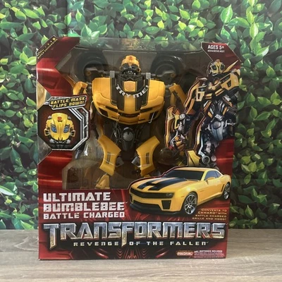 Hasbro Transformers 2 Revenge of the Fallen Ultimate: Bumblebee Battle Charged - Image 1 of 4