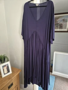 LADIES PLUS SIZE AVENUE 30,32 NAVY FLOWY DRESS NEW NO TAGS - Picture 1 of 7