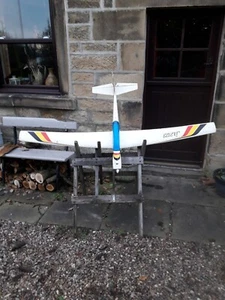 radio controlled aeroplane. - Picture 1 of 9