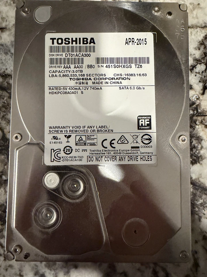 Toshiba 3.5-Inch 3TB 7200 RPM SATA (SATA/600) Internal Hard Drive DT01ACA300 - Image 1 of 1