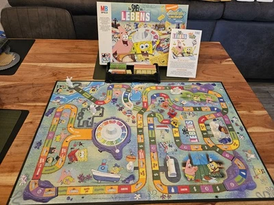 Hasbro MB Spiele 2007 Das Spiel des Lebens Spongebob Schwammkopf Edition - Bild 1 von 4
