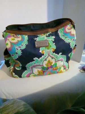 Cartera Chaps Tela Paisley Suave Azul Verde Rosa Colorido  Foto 1 de 4