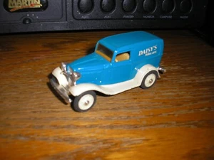Vintage #4 Ertl 1932 Ford Daisy's Floral Gift Panel Delivery Truck Green Free SH - Picture 1 of 4