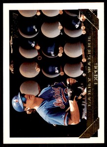 1993 Topps Gold Larry Walker A Baseball Cards #95