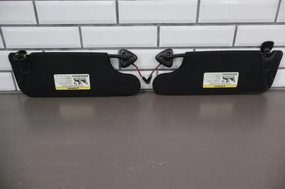 Par de parasoles iluminados 15-17 Dodge Challenger izquierda y derecha OEM (Negro X9) Foto 1 de 4