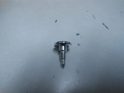 Новый из старых запасов ручка боковой крышки подходит: Yamaha 1972 LT2 1973 LTM 304-21714-00 - Изображение 1 из 2