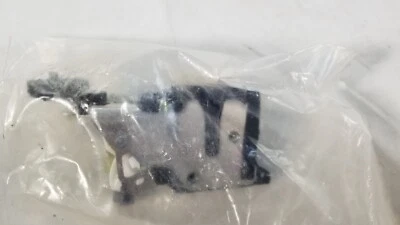 NEW 2013-2015 Chevrolet Spark Rear Right Door Lock Actuator Motor 95967087 - Image 1 of 2