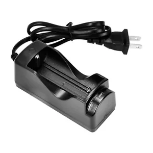 Archon Single Slot Charger - Picture 1 of 1