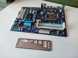 Placa madre Gigabyte GA-Z77P-D3 socket 1155 ATX - Imagen 1 de 2
