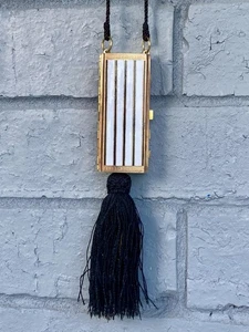 Vintage schwarz & weiß Emaille Minaudière markiert Deutschland mit Quaste 3,25"x 1"x 1,5" - Bild 1 von 22